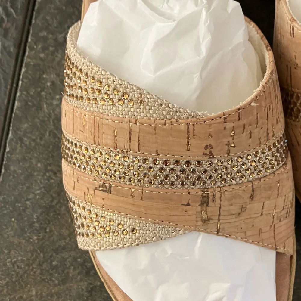 Onex‎ Style Blanche Wedge Slide Sandal in Cork & Neutral size 9 New -Rhinestones